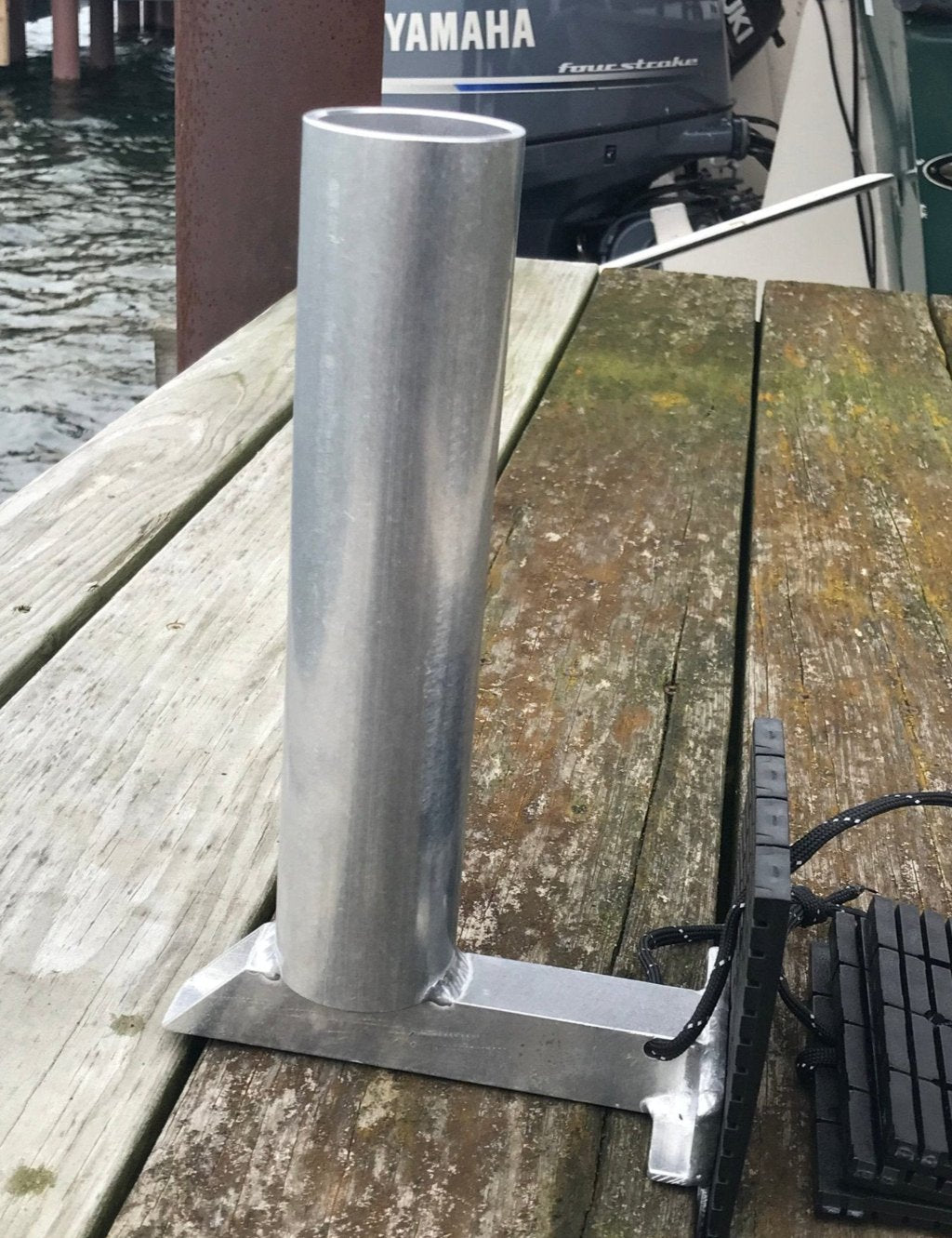 Dock Rod Holder - www.quickwaterfishing.com Dock Rod Holder - www.quickwaterfishing.com